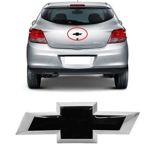 EMBLEMA CHEVROLET PRETO DA TAMPA TRASERIA ONIX PRISMA 2013 A 2016 MARÇON