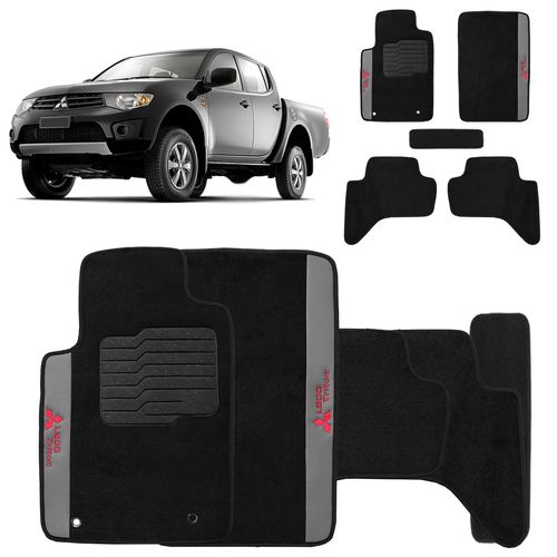 Jogo de Tapetes Carpete Mitsubishi L200 Triton 2008 a 2017 Preto Bordado