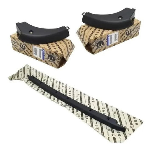 Kit Moldura Superior Tampa Traseira Strada Trekking 2016 17