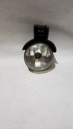 Farol Mercedes C180 C200 15 / 17  Quebrado Retirada De Peças