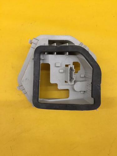 Emblema Grade Nissan 62890 Eb71 Original
