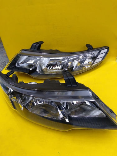 Farol Com Led Onix 2017 / 2019 Original Gm Lado Direito