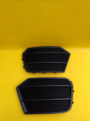 Lanterna Tras Brasilia Original Polimatic C/ Logo Vw Direito