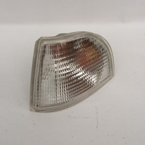 Moldura Sem Furo Milha New Fiesta 14/16 Original L Direito