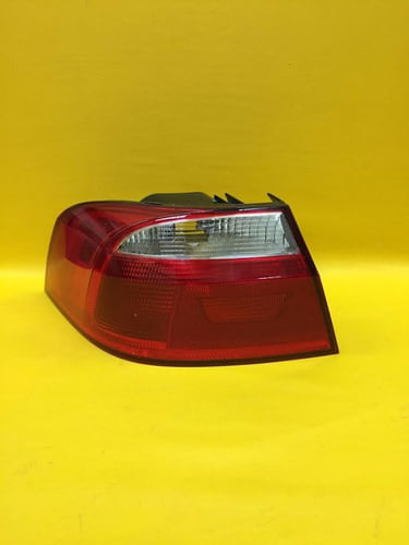 Emblema March Frontal Cód 62890-1hm0a Original Nissan