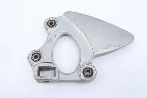 Suporte Pedaleira Diant. Direita Suzuki Gsx 750 F 2007-2008