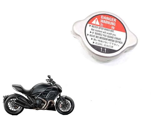 Tampa Radiador Ducati Diavel 1198  11-14