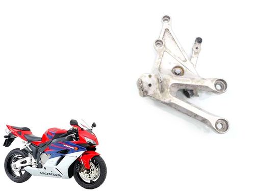 Bacalhau Dianteiro Direito Honda Cbr 1000 Rr 04-0