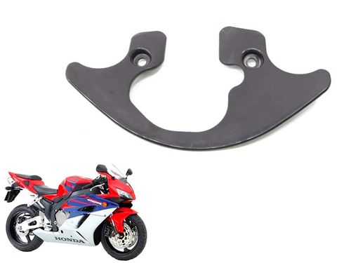 Acabamento Mesa Inferior Honda Cbr 1000 Rr 04-0