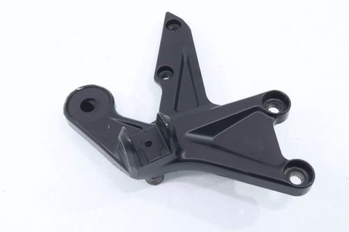 Suporte Pedaleira Diant. Direita Honda Cbr 1000 Rr 2008-2011