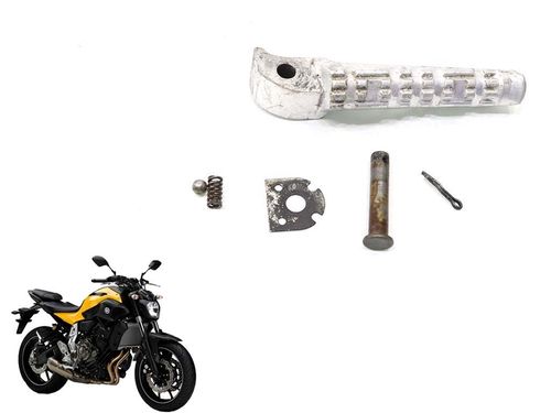 Pedaleira Traseira Direita Yamaha Mt 07 Mt07 16-18