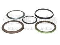 RETENTOR CUBO TR FH/NH/FM S/REDUÇÃO 168X188X30 USA NO ROL F200014