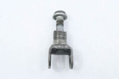 Suporte Pedaleira Diant. Esquerda Suzuki Gsxr 750 Srad 2005-2006