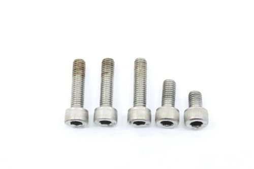 Parafuso Tampa Tanque Suzuki Gsxr 750 Srad 2005-2006