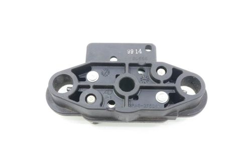 Trava Banco Carona Suzuki B King 2008-2014
