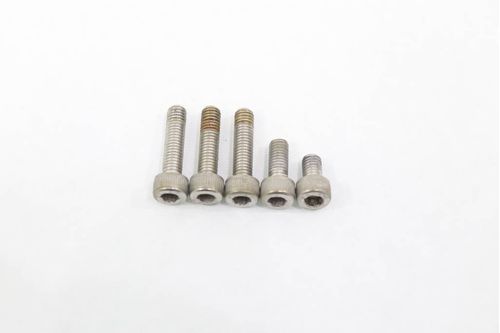 Parafuso Tampa Tanque Suzuki Gsx 650 F Gsx650f 08-11
