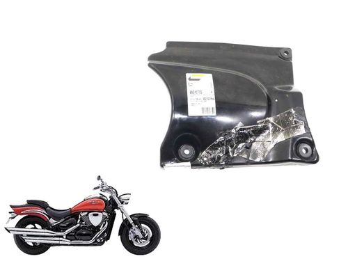 Acabamento Direita Motor Suzuki Boulevard M800 09-1