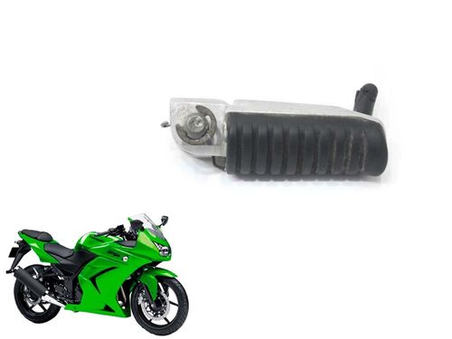 Pedaleira Dianteira Direita Kawasaki Ninja 250 R 08-1