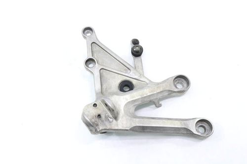 Suporte Pedaleira Diant. Direita Honda Cbr 1000 Rr 2004-2007