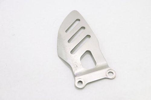 Acabamento Pedaleira Dianteira Direita Suzuki Gsxr 1000 Srad 2006-2007