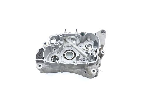Bloco Carcaça Direita Motor Suzuki Burgman 400 2006-2008