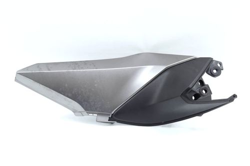 Carenagem Acabamento Lateral Esquerda Honda Gl 1800 Gold Wing 2018-2019