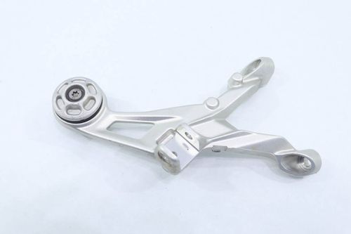 Suporte Pedaleira Diant. Direita Bmw S 1000 Rr 20-22