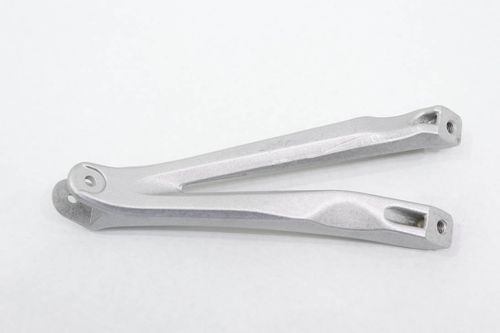 Suporte Pedaleira Traseiro Esquerdo Yamaha Yzf R1 04-06