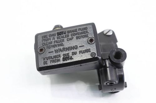 Cilindro Burrinho Freio Dianteiro Kawasaki Zx 9 94-9