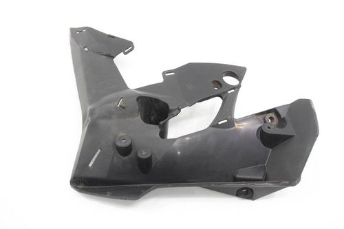 Acabamento Interno Aba Direita Tanque Suzuki Gsr 750 14-16
