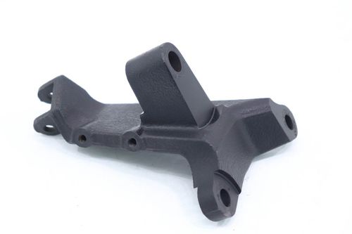 Suporte Pedaleira Diant. Esq. Suzuki Boulevard M800 2011-2011