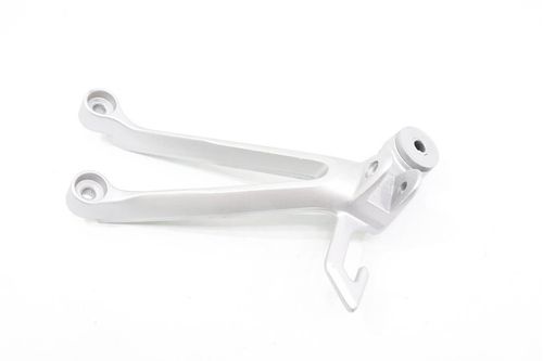 Bacalhau Traseiro Direito Suzuki Gsxr Srad 1000 06-07