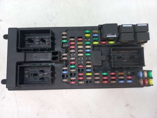 CAIXA DE FUSIVEIS LAND ROVER DISCOVERY 3.0 2011