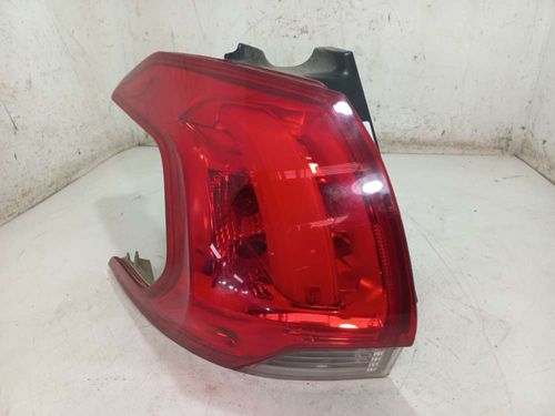 LANTERNA ESQUERDA PEUGEOT 2008 1.6 2018