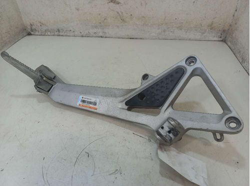 PEDALEIRA DIREITA - MOTOCICLETA HONDA HORNET 600 2006