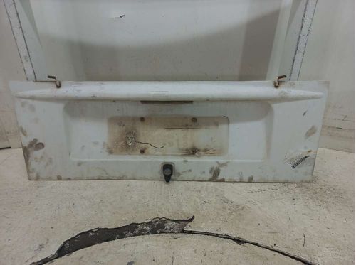 TAMPA TRASEIRA 2A PARTE VOLKSWAGEN KOMBI 1.4 2006