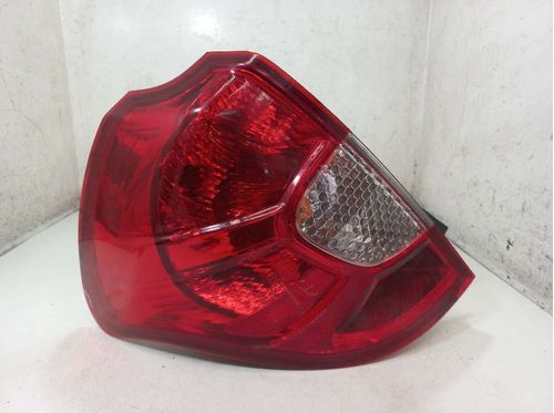 LANTERNA ESQUERDA JAC MOTORS J3 1.5 2015