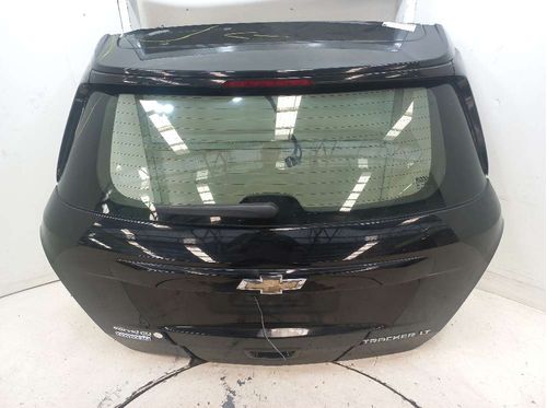TAMPA TRASEIRA CHEVROLET TRACKER 1.8 2016