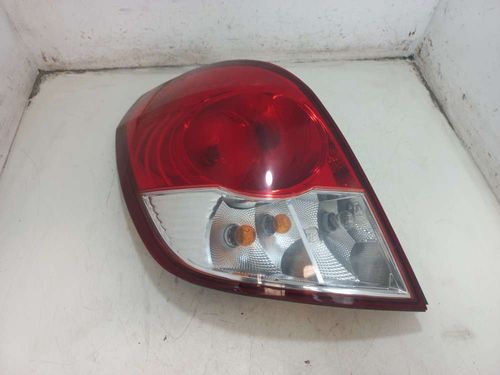 LANTERNA ESQUERDA CHEVROLET CAPTIVA 3.6 2009