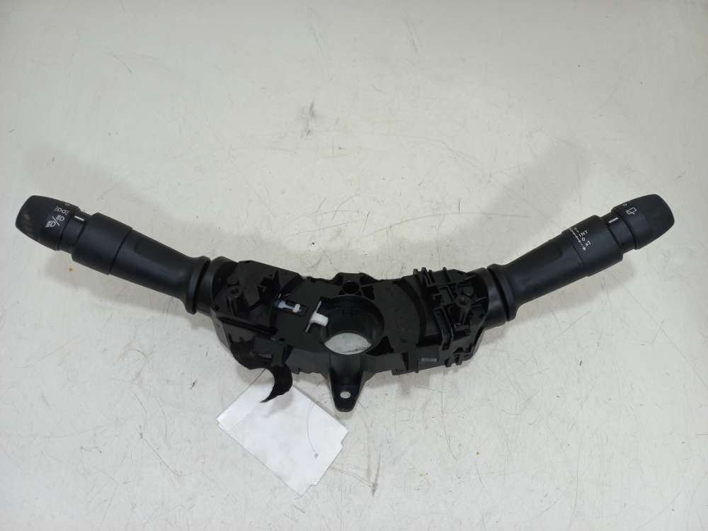 kmページ CHAVE DE SETA CITROEN C3 1.0 2023