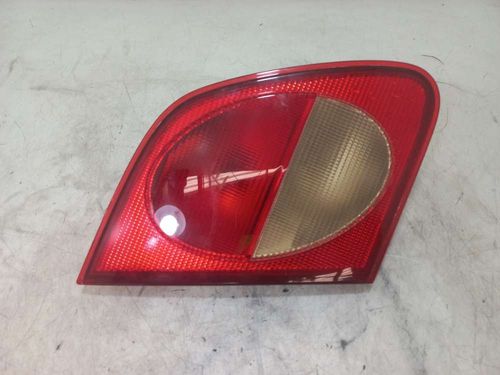 LANTERNA DA TAMPA ESQUERDA MERCEDES BENZ E320 3.2 1997