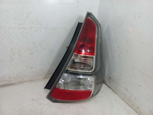LANTERNA DIREITA RENAULT SANDERO 1.0 2014