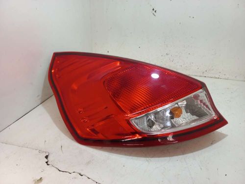LANTERNA ESQUERDA FORD FIESTA 1.6 2015
