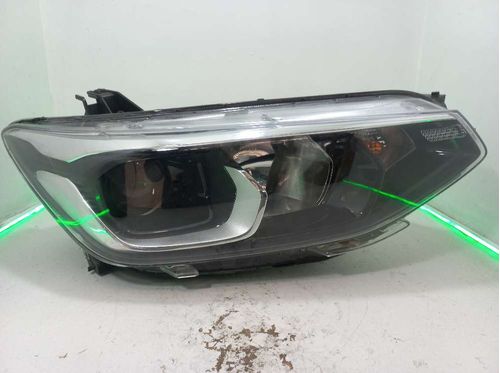 FAROL DIREITO CHEVROLET TRACKER 1.0 2023