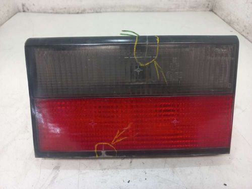 LANTERNA DA TAMPA DIREITA CITROEN XANTIA 2.0 1995