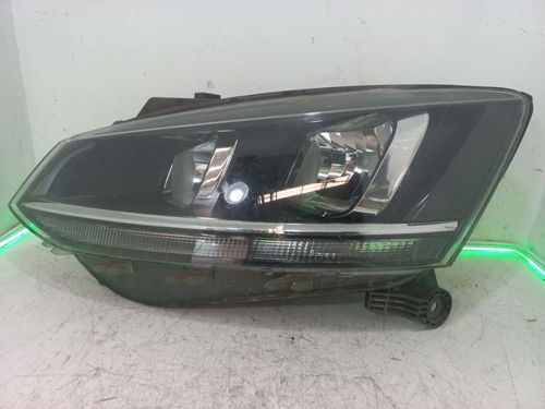 FAROL ESQUERDO VOLKSWAGEN FOX 1.6 2015