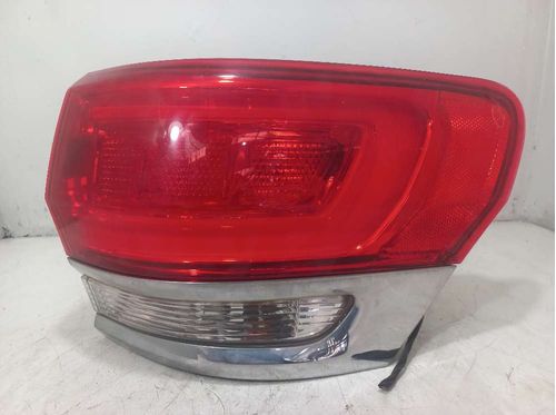 LANTERNA DIREITA JEEP GRAND CHEROKEE 3.0 2015