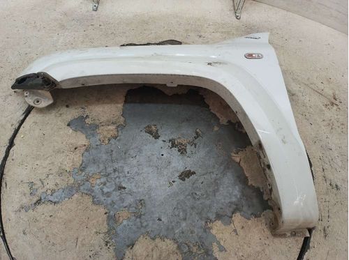 PARALAMA DIANTEIRO ESQUERDO VOLKSWAGEN AMAROK 2.0 2014