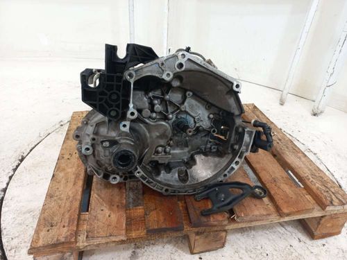 CAMBIO MANUAL / CX DE MARCHA PEUGEOT 208 1.5 2016