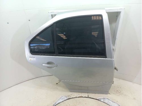 PORTA TRASEIRA DIR VOLKSWAGEN BORA 2.0 2001